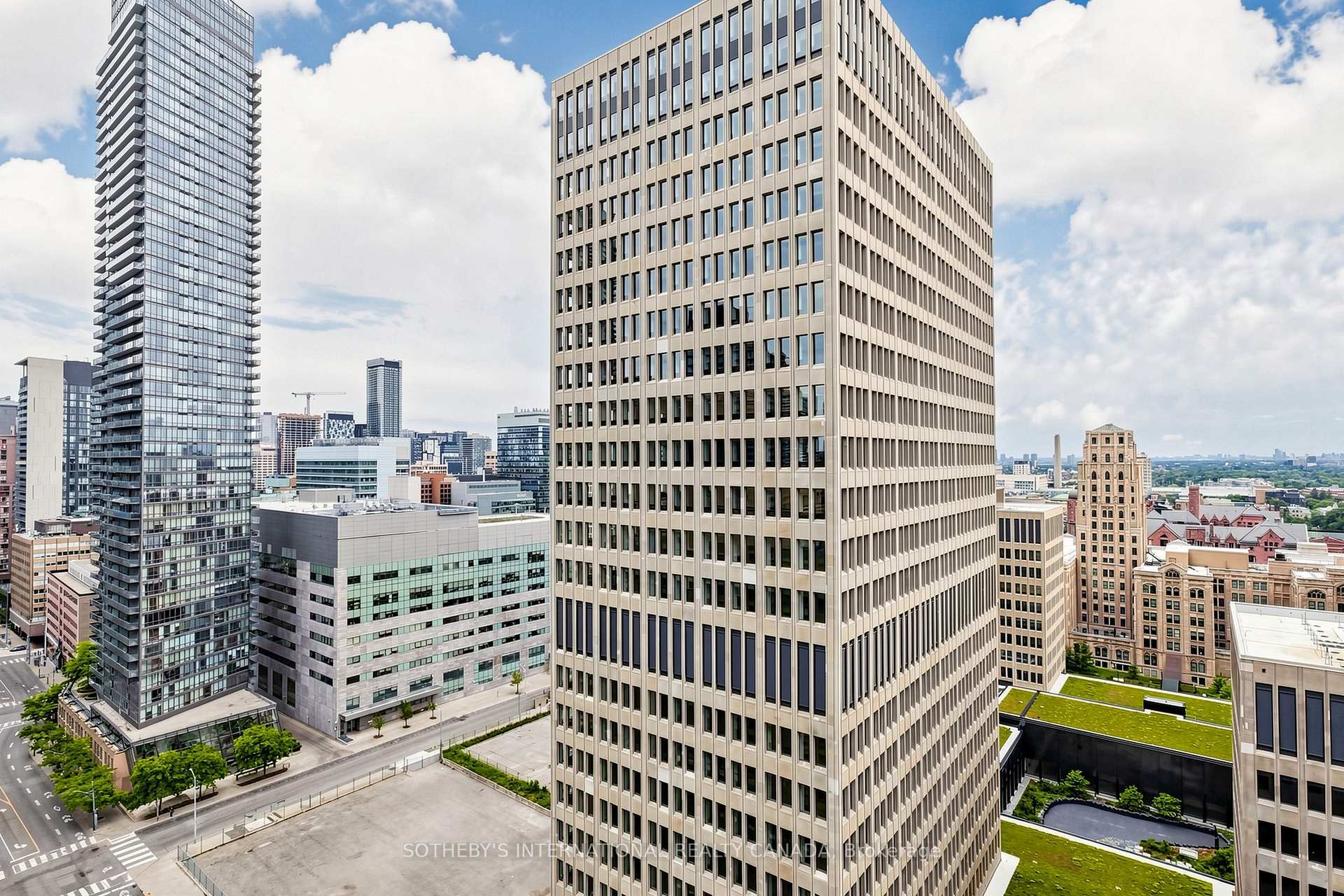 909 Bay Street 2303, Toronto Unit: 2303