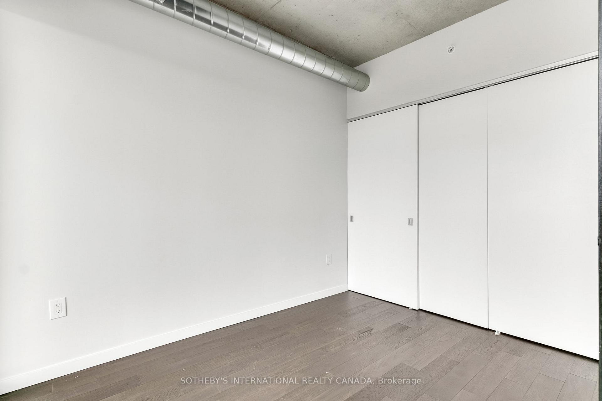 170 Bayview Avenue 820, Toronto Unit: 820