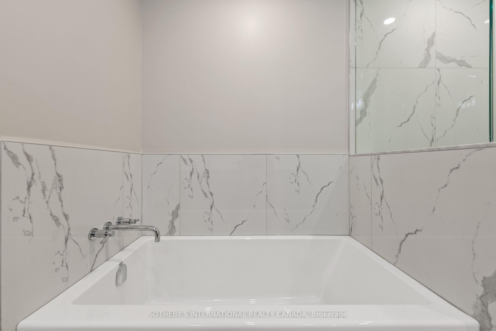 438 King Street W 1501, Toronto Unit: 1501