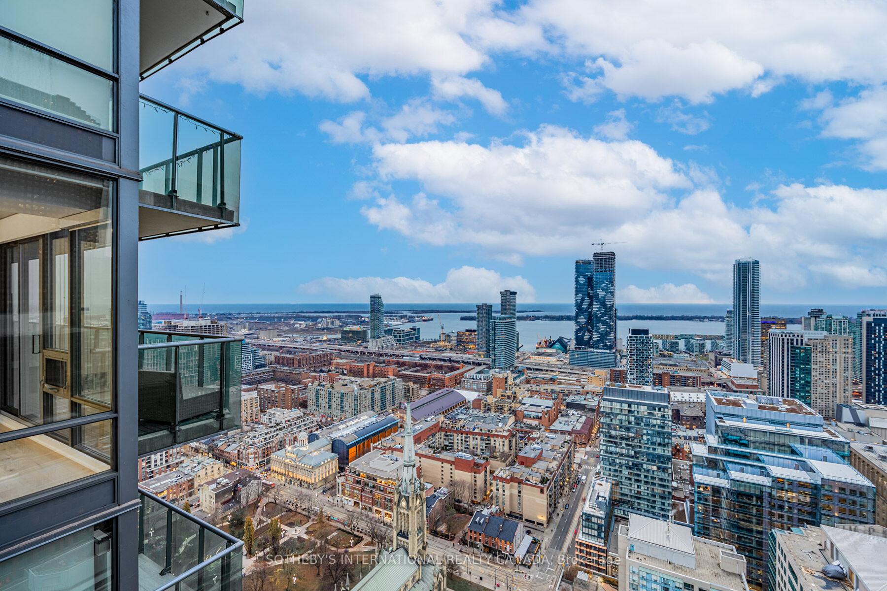 33 Lombard Street 4301, Toronto Unit: 4301