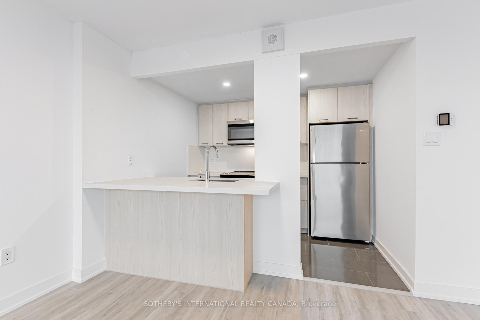 191 Sherbourne Street 1718, Toronto Unit: 1718
