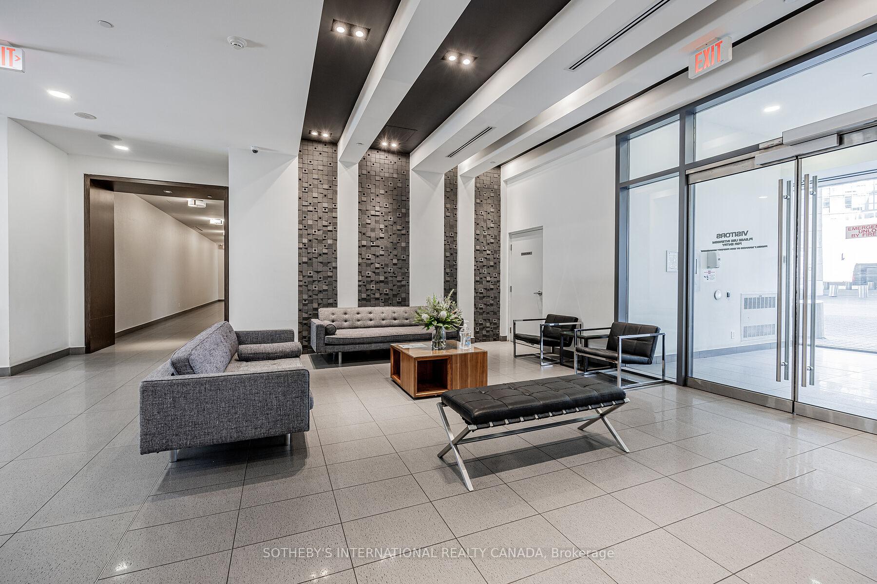 20 Bruyeres Mews 902, Toronto Unit: 902
