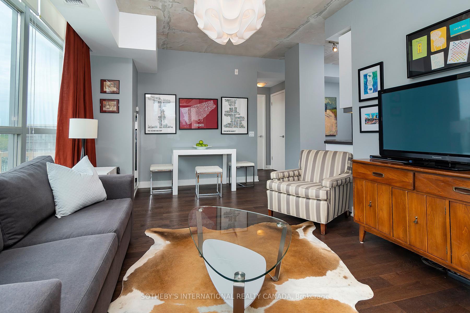 2 Gladstone Avenue 706, Toronto Unit: 706