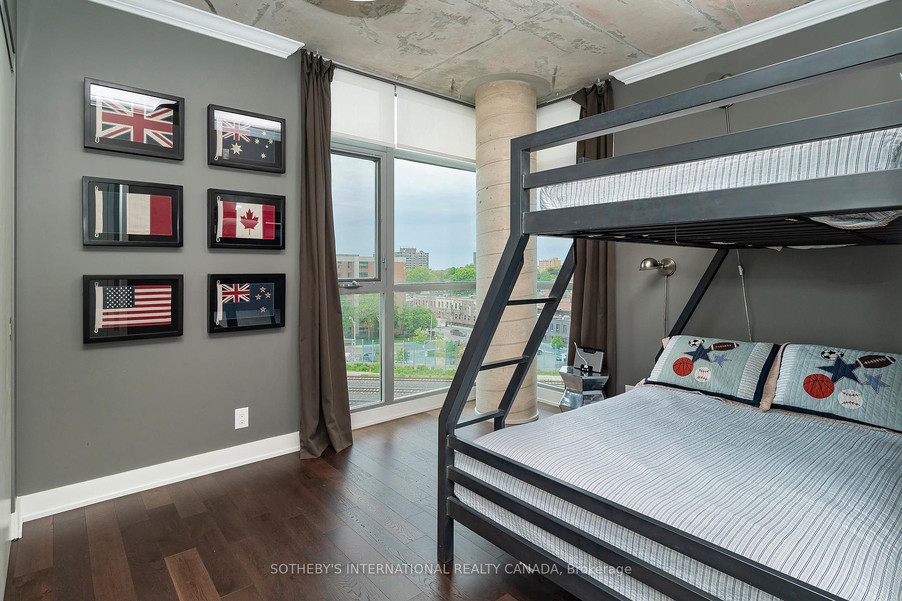 2 Gladstone Avenue 706, Toronto Unit: 706