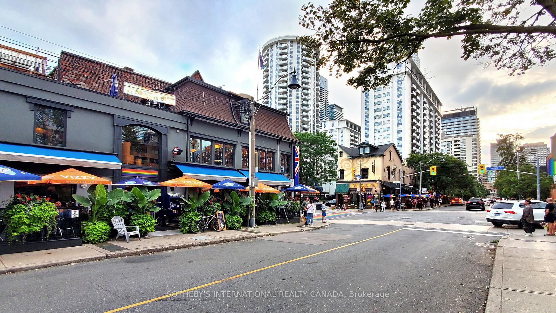 81 Wellesley Street E 305, Toronto Unit: 305