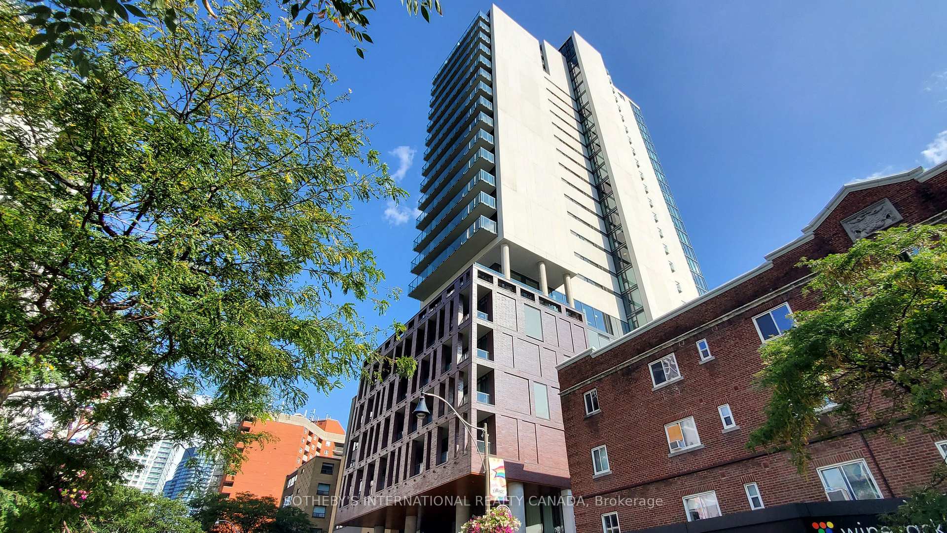 81 Wellesley Street E 305, Toronto Unit: 305