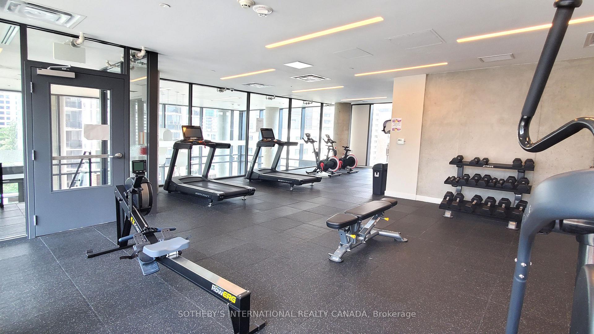 81 Wellesley Street E 305, Toronto Unit: 305