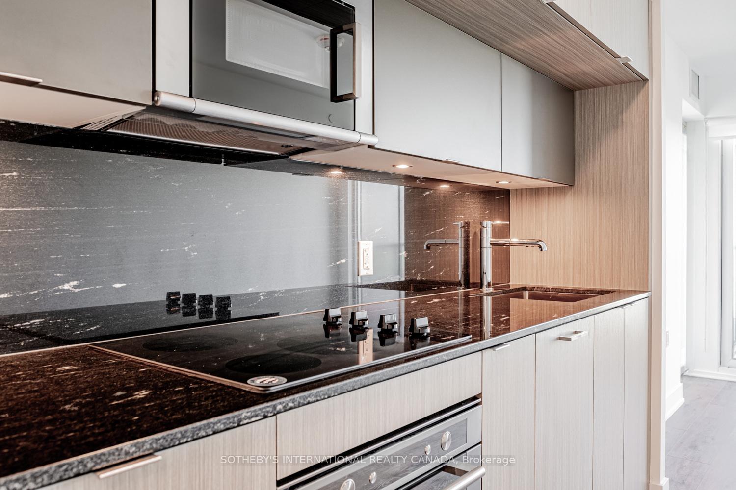 585 Bloor Street E 2124, Toronto Unit: 2124