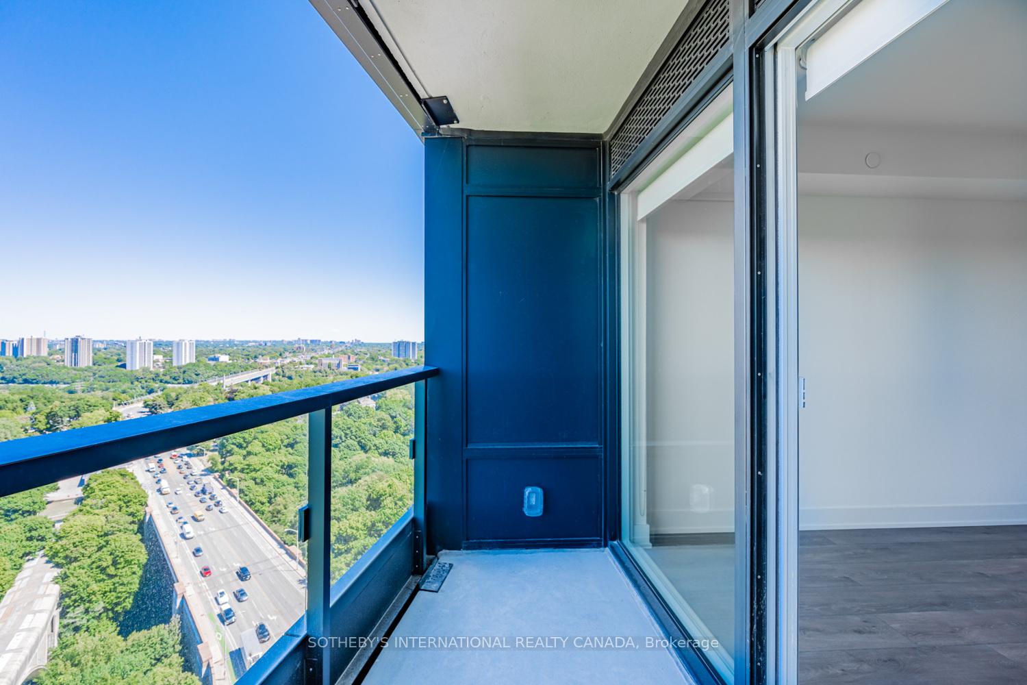 585 Bloor Street E 2124, Toronto Unit: 2124