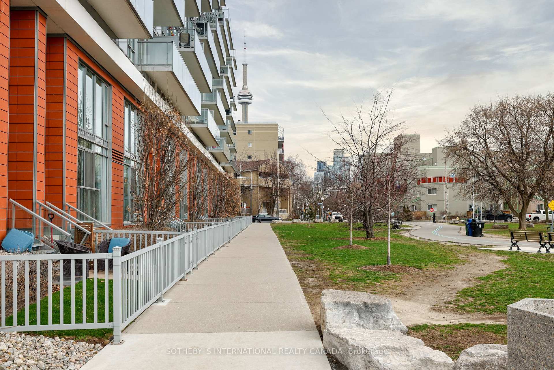 90 Stadium Road 433, Toronto Unit: 433