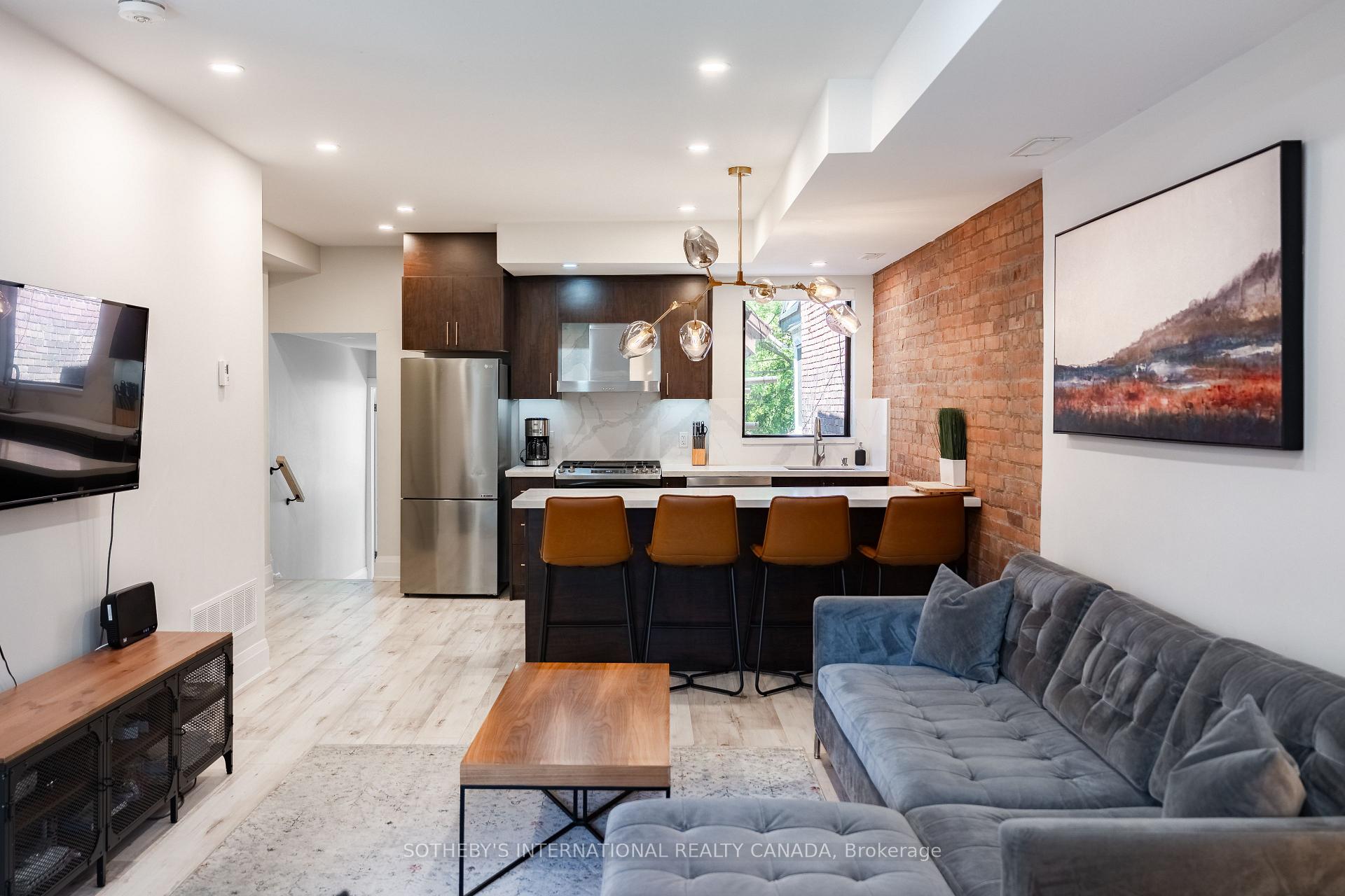 366 Ontario Street, Toronto