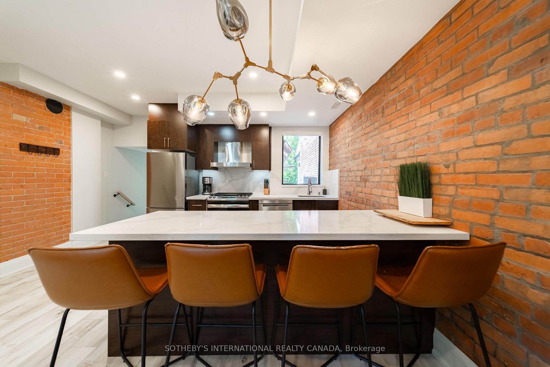366 Ontario Street, Toronto
