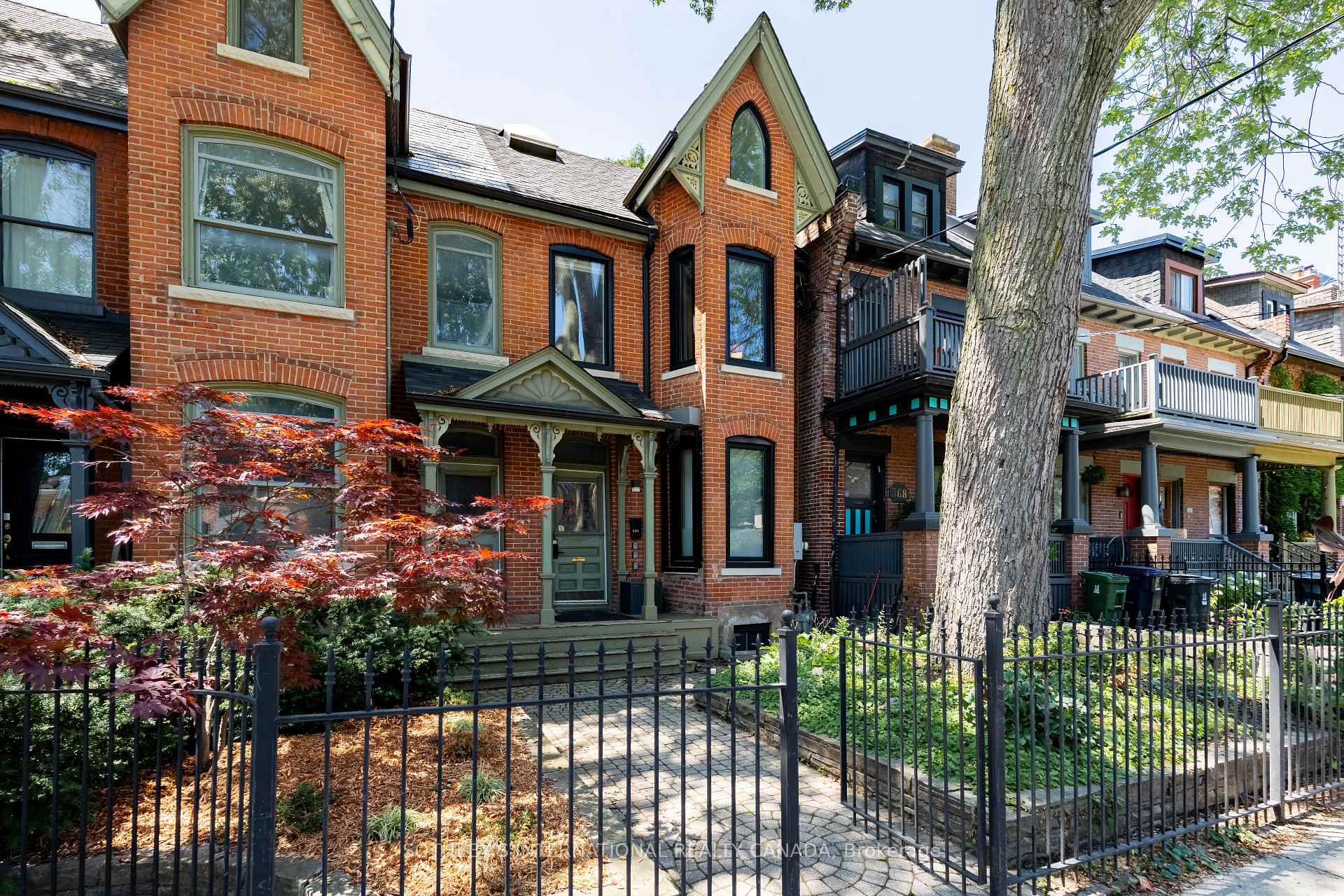 366 Ontario Street, Toronto