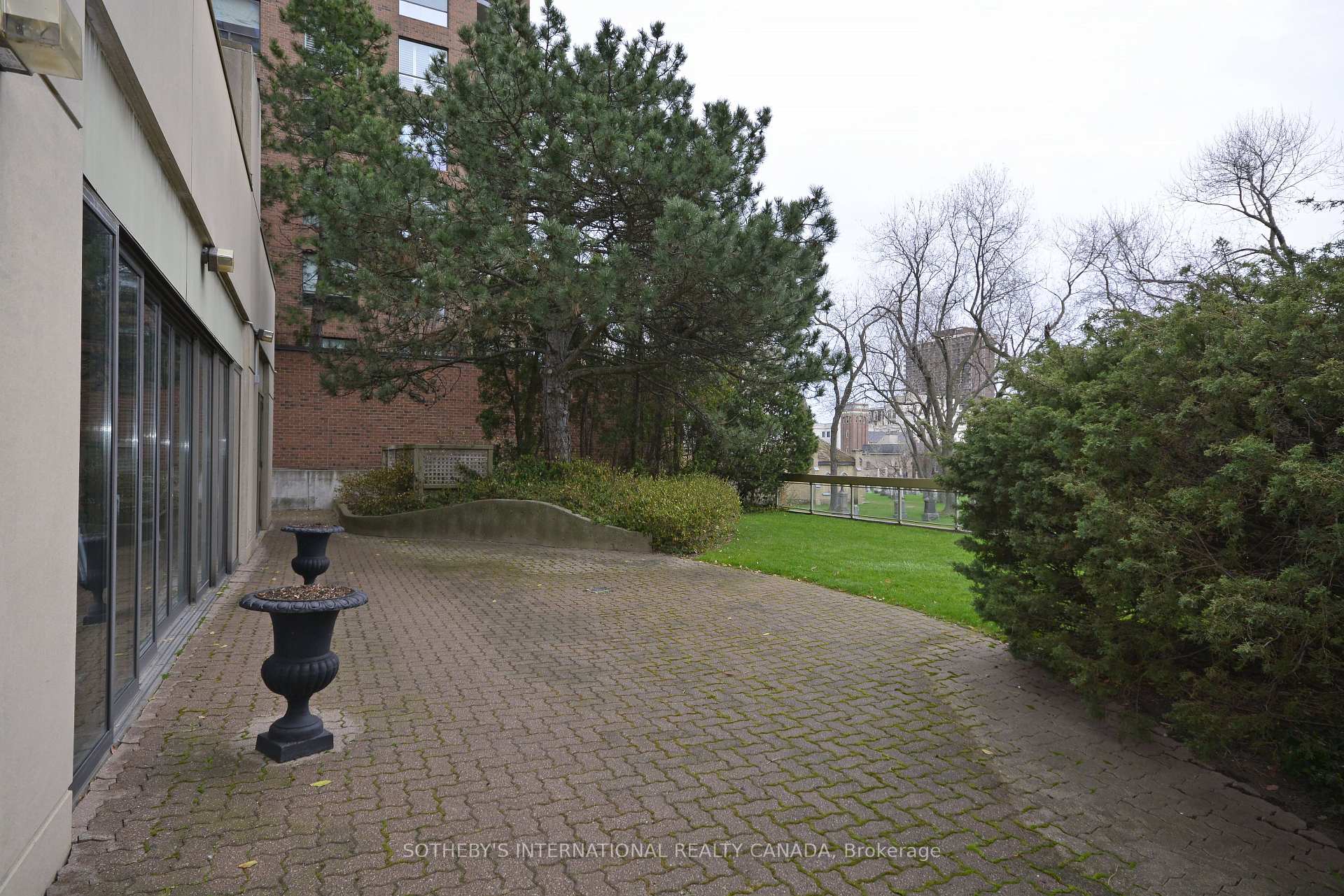 63 St Clair Avenue W 1801, Toronto Unit: 1801