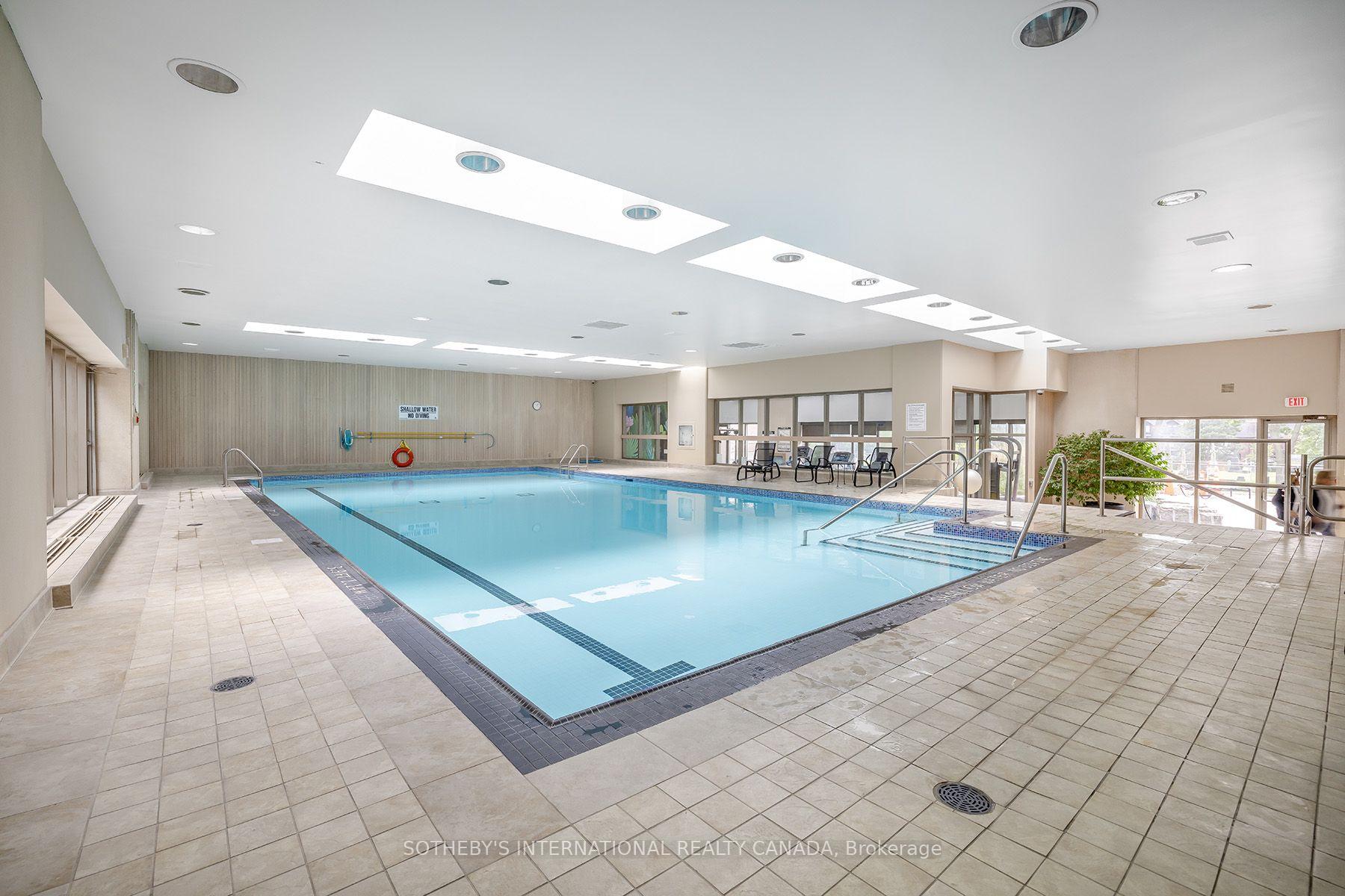 63 St Clair Avenue W 1801, Toronto Unit: 1801