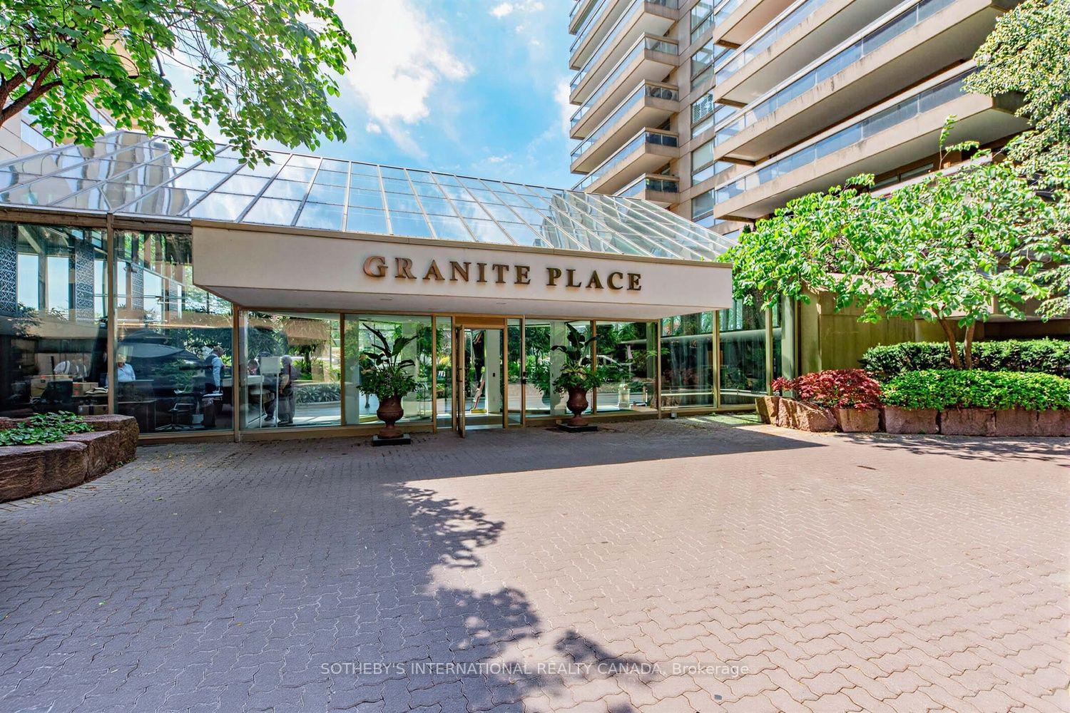63 St Clair Avenue W 1801, Toronto Unit: 1801