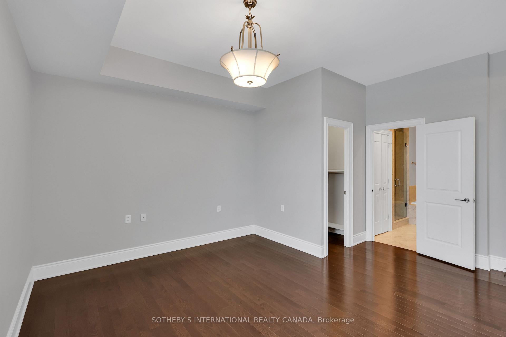 1717 Avenue Road 604, Toronto Unit: 604