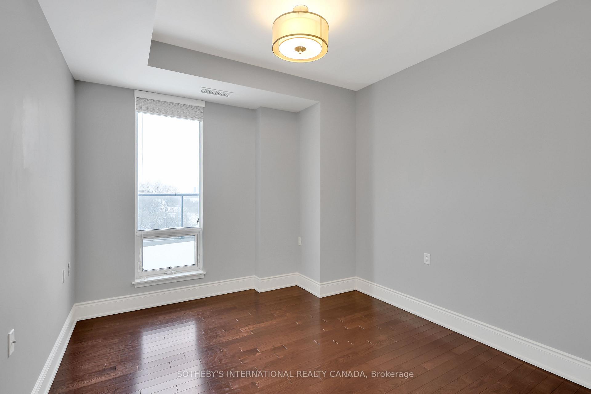 1717 Avenue Road 604, Toronto Unit: 604