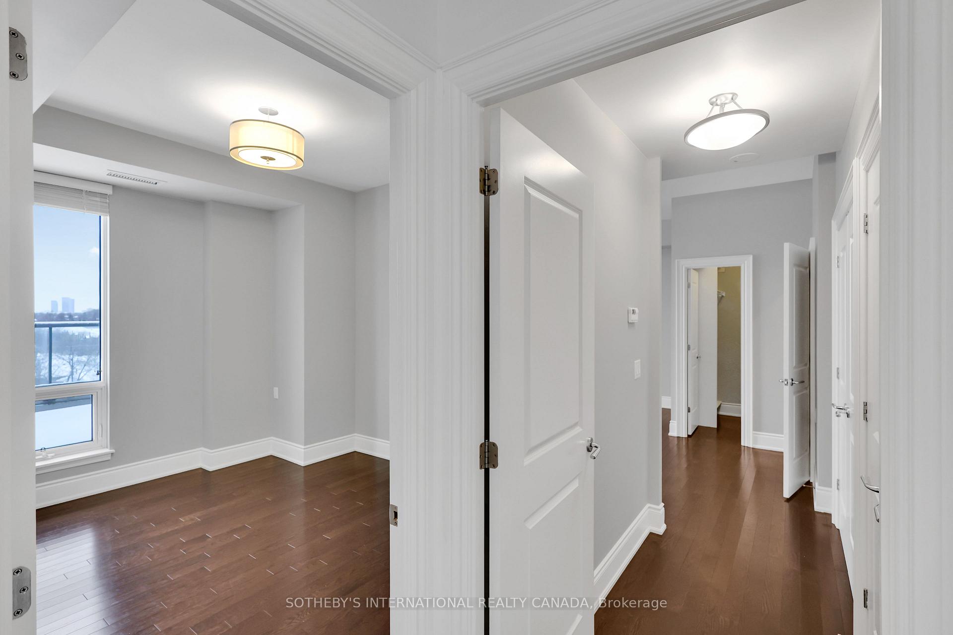 1717 Avenue Road 604, Toronto Unit: 604