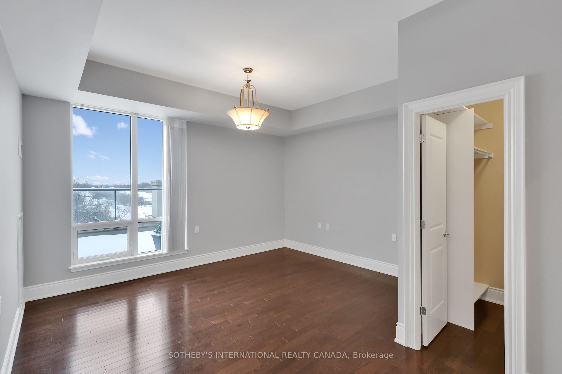 1717 Avenue Road 604, Toronto Unit: 604