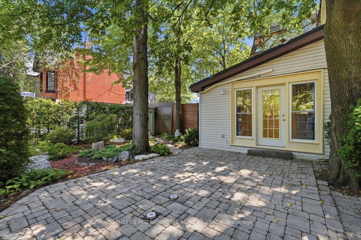 33 Rose Avenue, Toronto