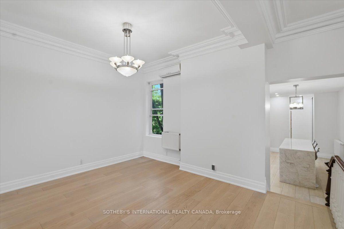 33 Rose Avenue, Toronto
