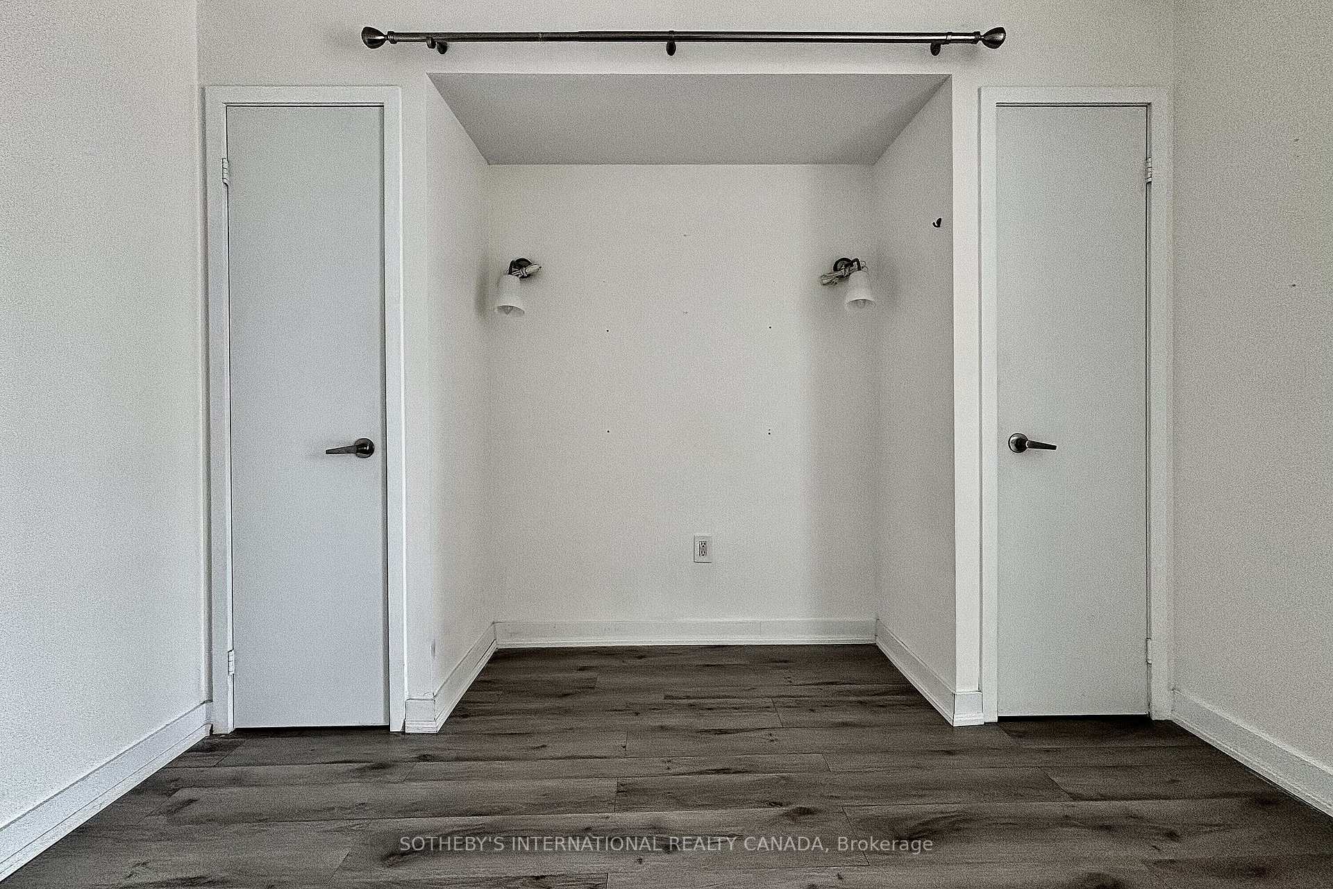 11 Brunel Court 1216, Toronto Unit: 1216