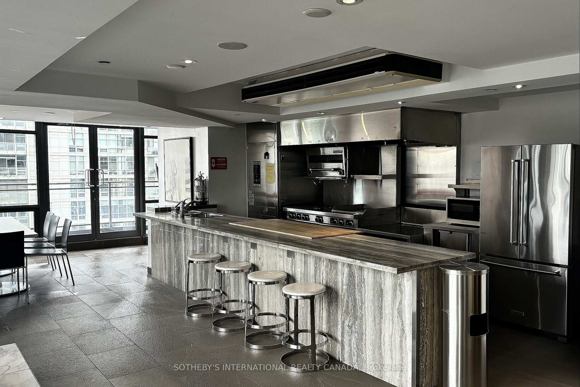 11 Brunel Court 1216, Toronto Unit: 1216