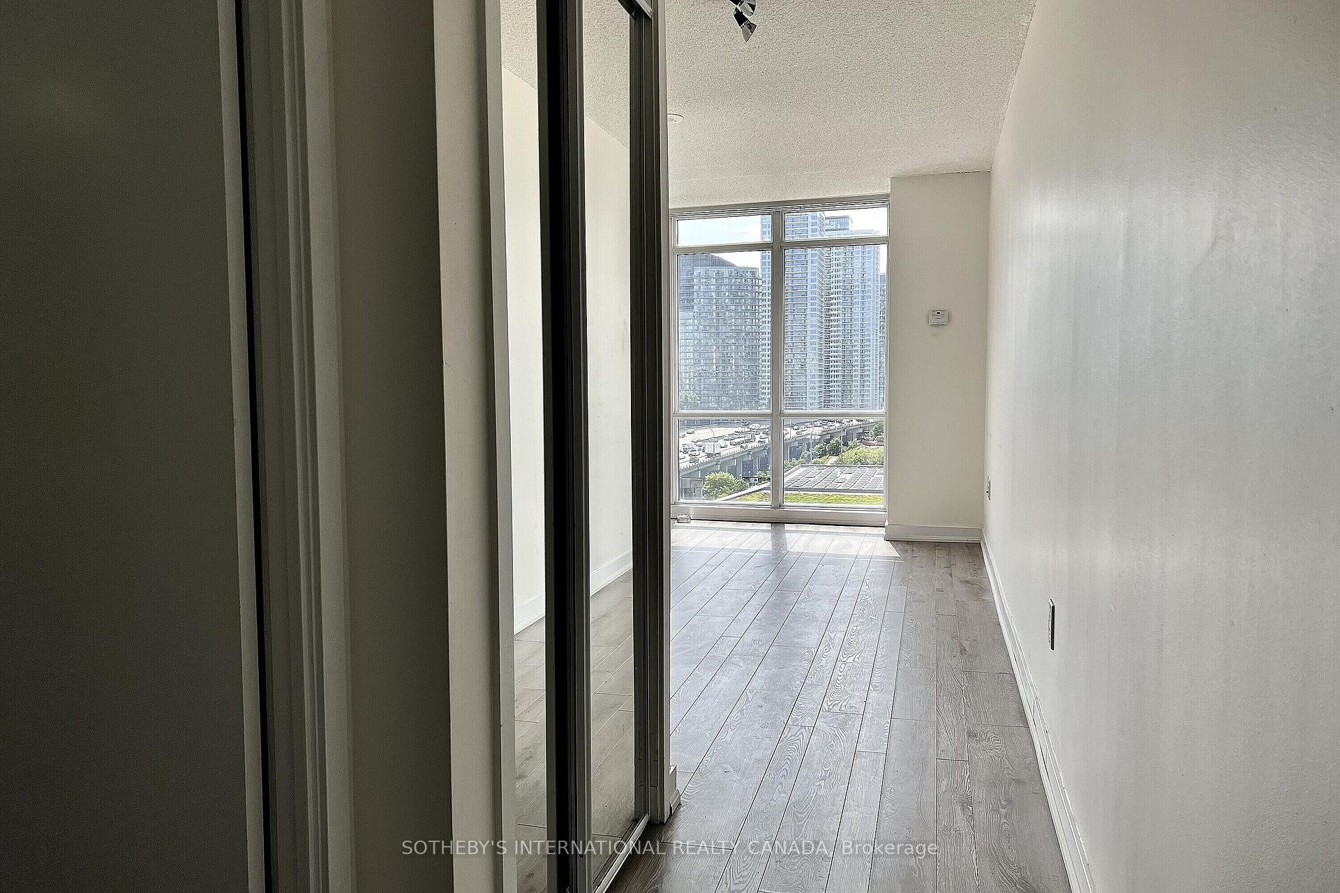 11 Brunel Court 1216, Toronto Unit: 1216