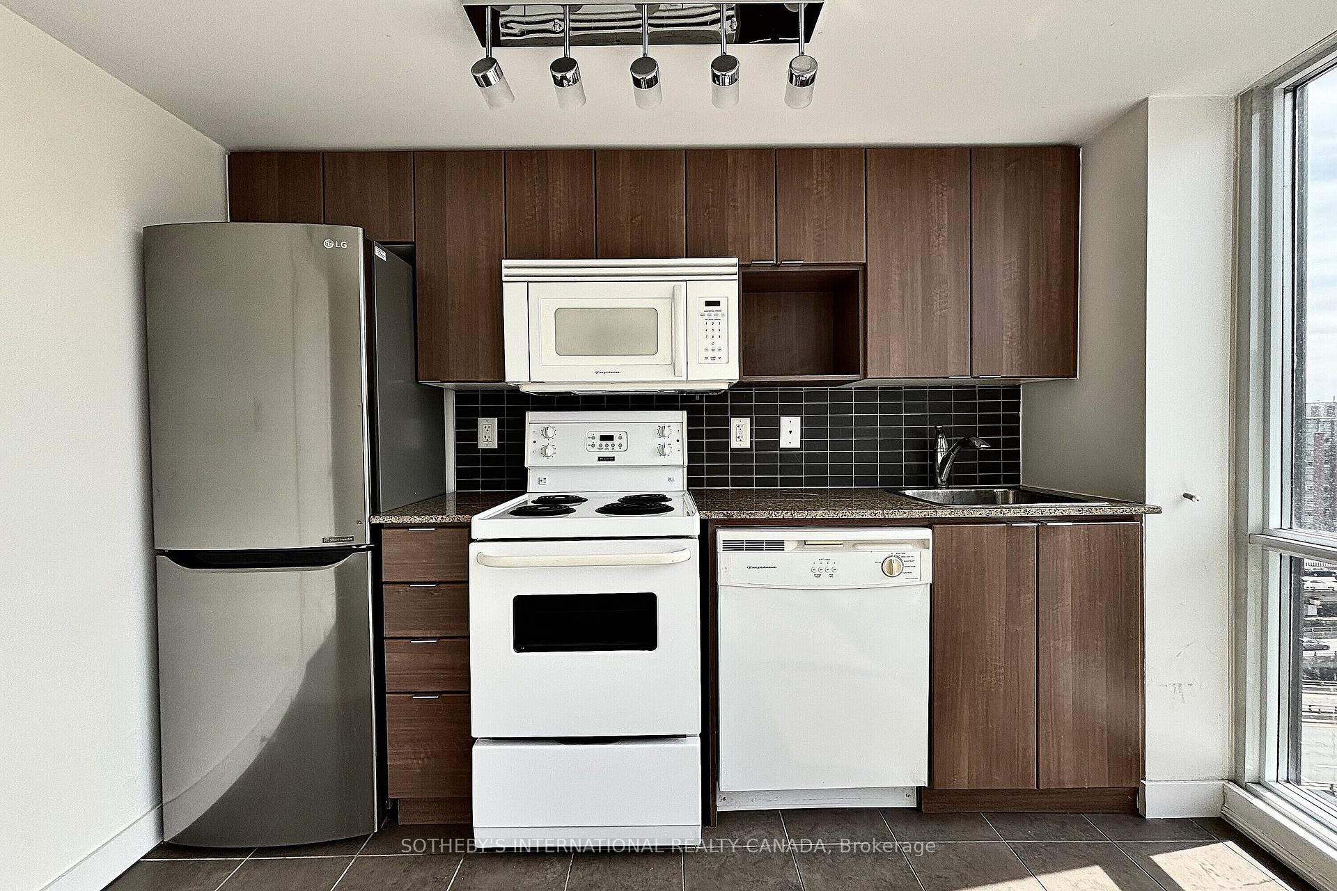 11 Brunel Court 1216, Toronto Unit: 1216