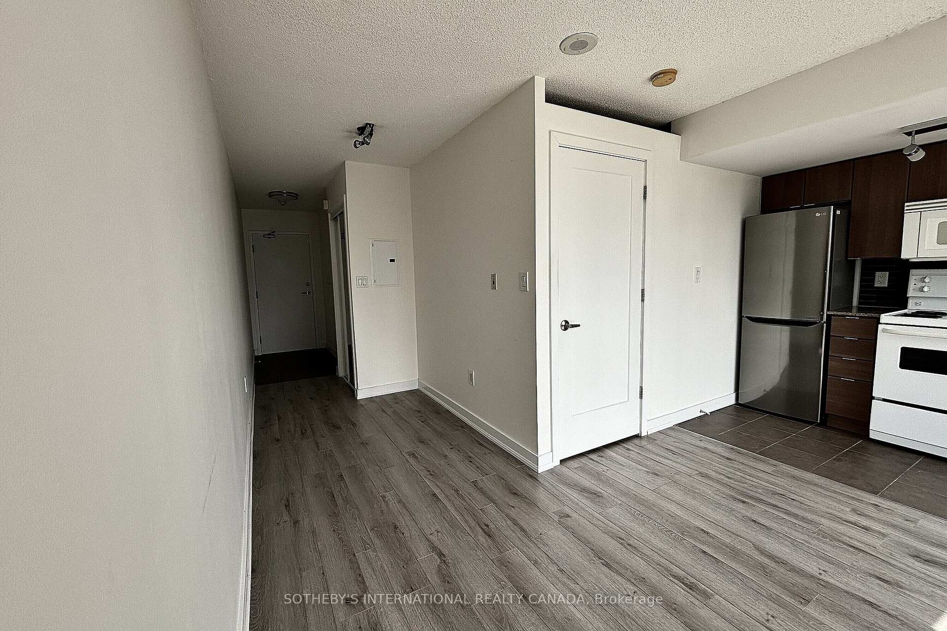 11 Brunel Court 1216, Toronto Unit: 1216