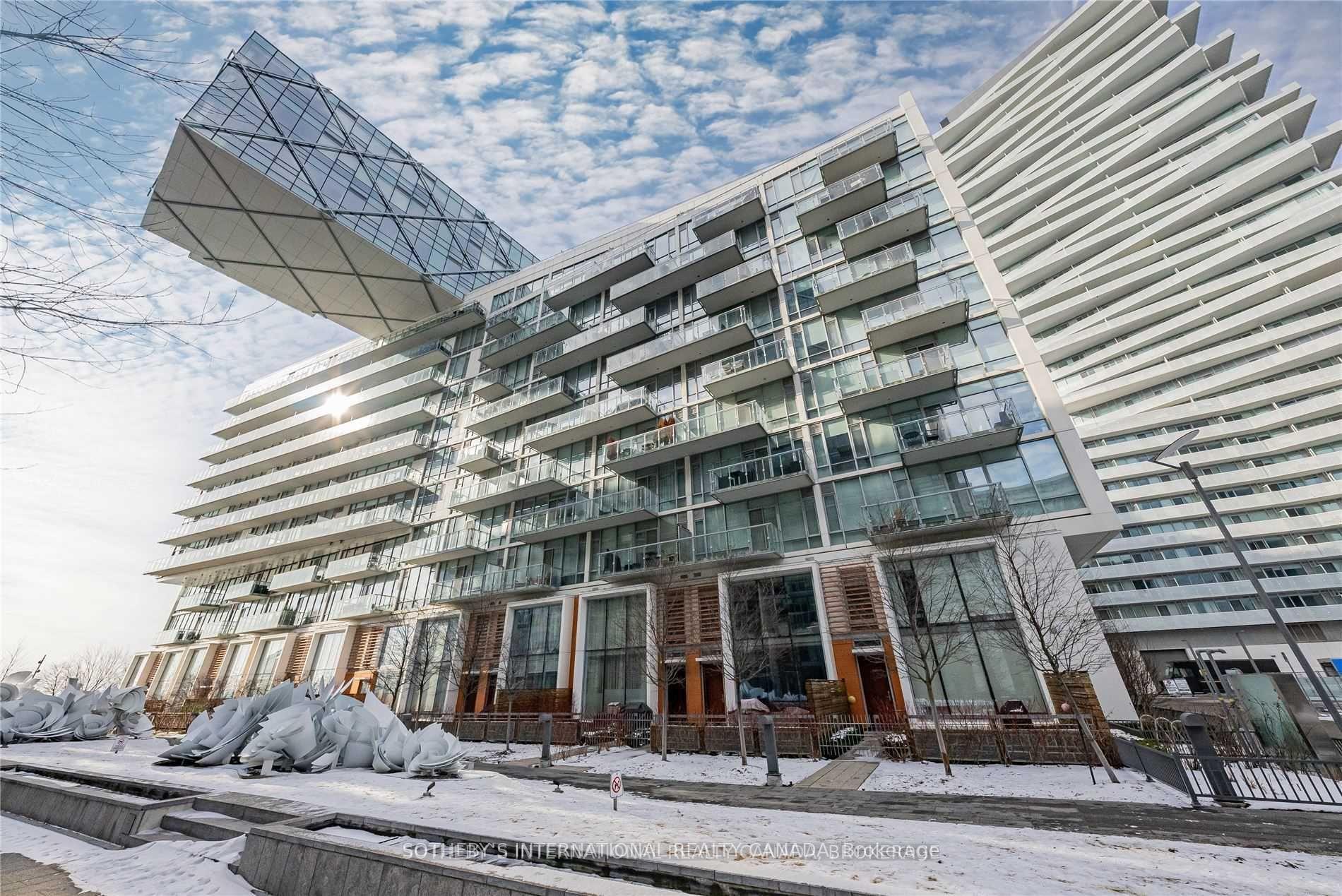 29 Queens Quay E TH-113, Toronto Unit: TH-113