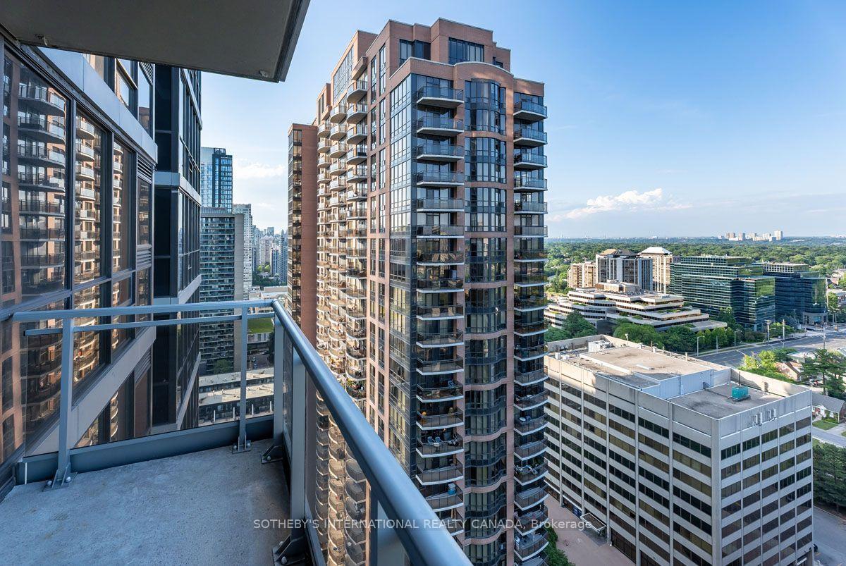23 Sheppard Avenue E 2505, Toronto Unit: 2505