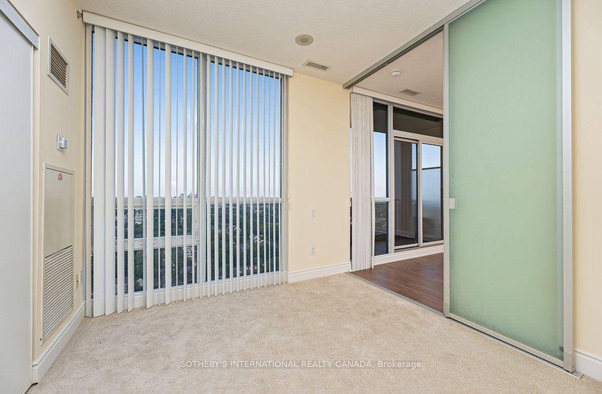 23 Sheppard Avenue E 2505, Toronto Unit: 2505