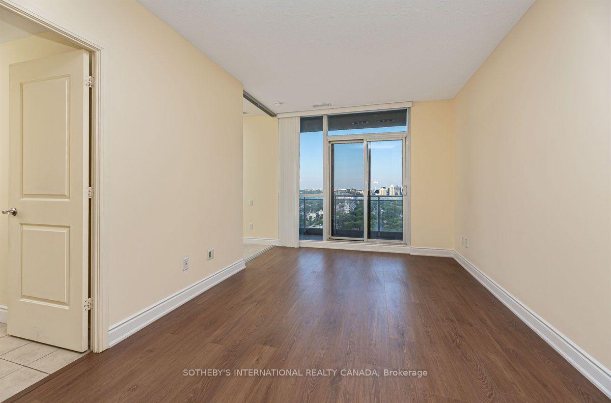 23 Sheppard Avenue E 2505, Toronto Unit: 2505