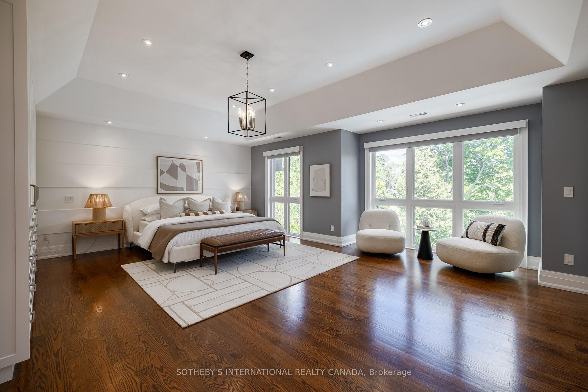 242 Betty Ann Drive, Toronto
