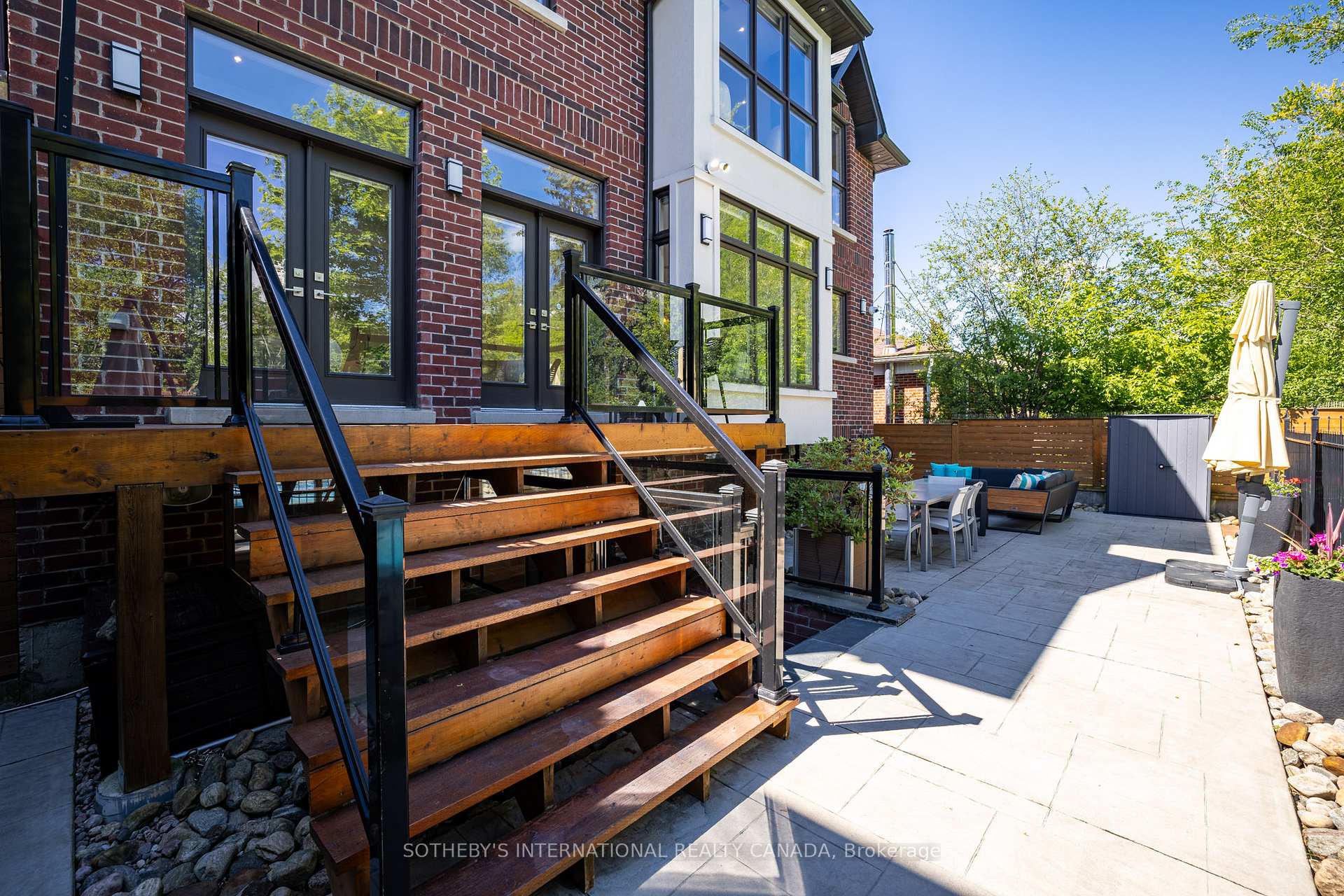 242 Betty Ann Drive, Toronto
