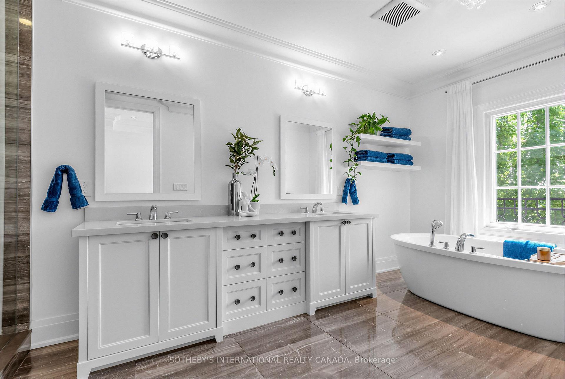 288 St Clair Avenue W TH1, Toronto Unit: TH1