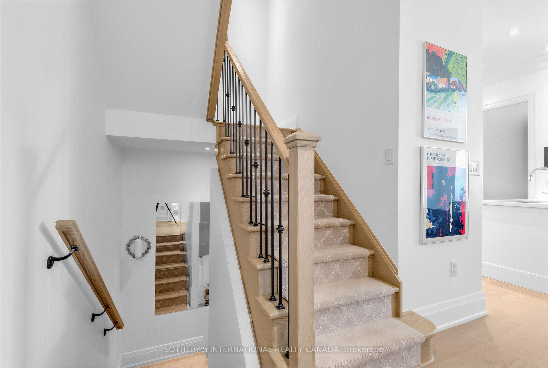 288 St Clair Avenue W TH1, Toronto Unit: TH1
