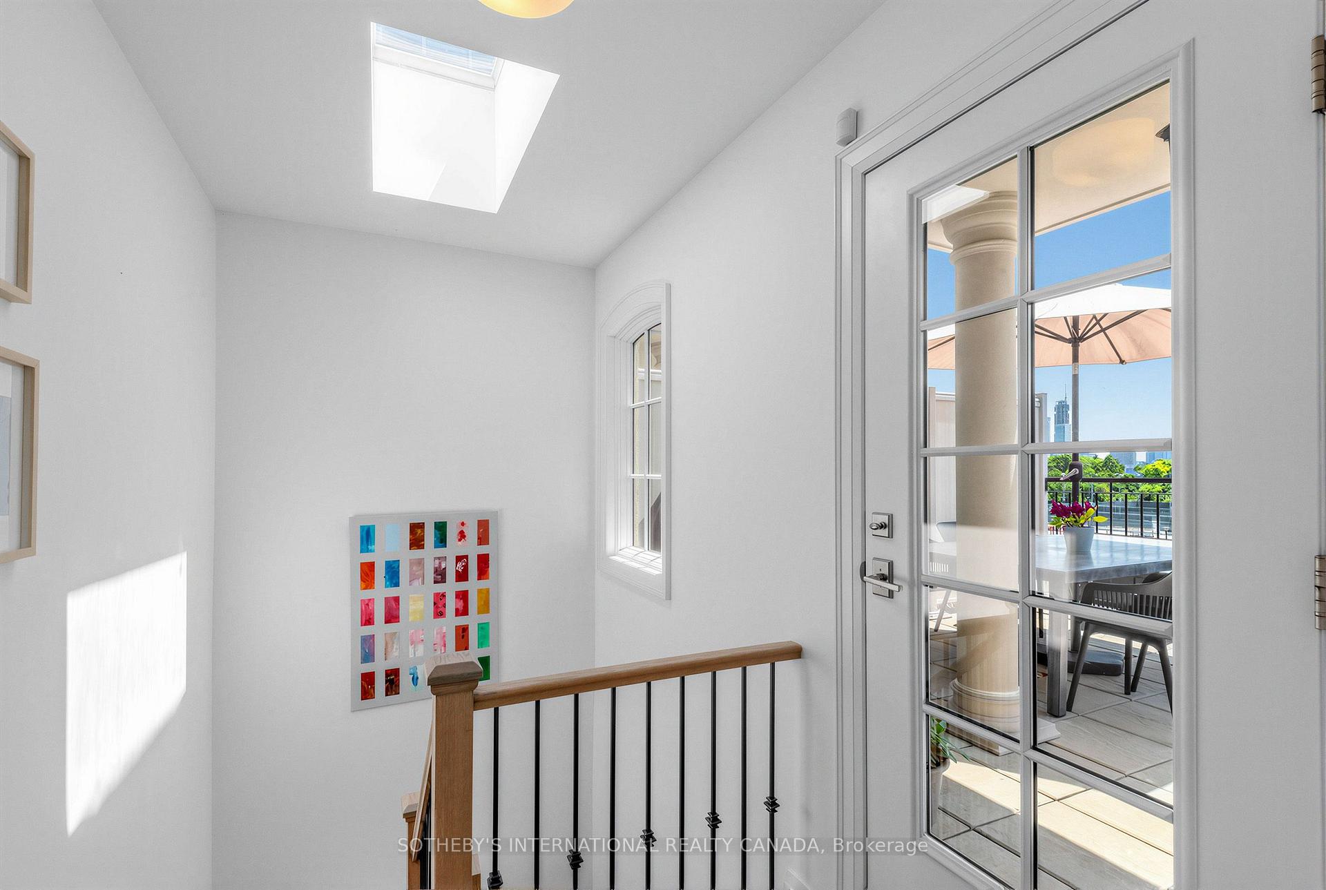288 St Clair Avenue W TH1, Toronto Unit: TH1