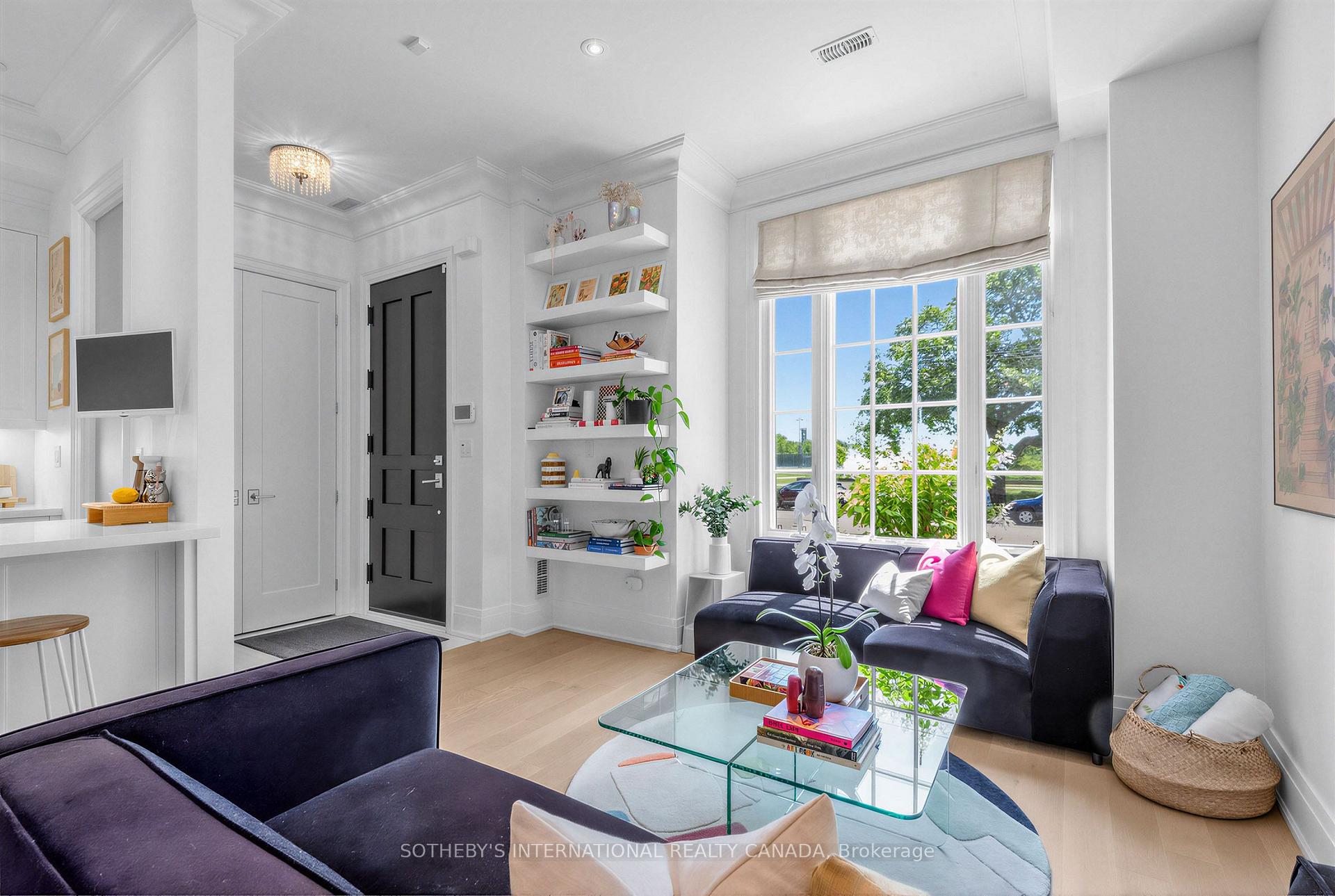 288 St Clair Avenue W TH1, Toronto Unit: TH1