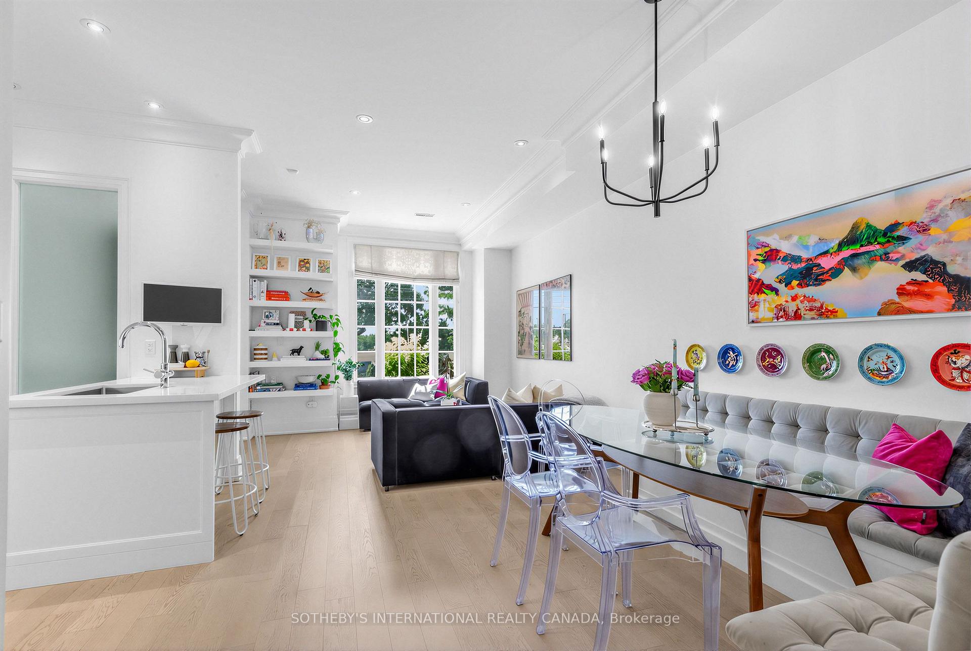 288 St Clair Avenue W TH1, Toronto Unit: TH1