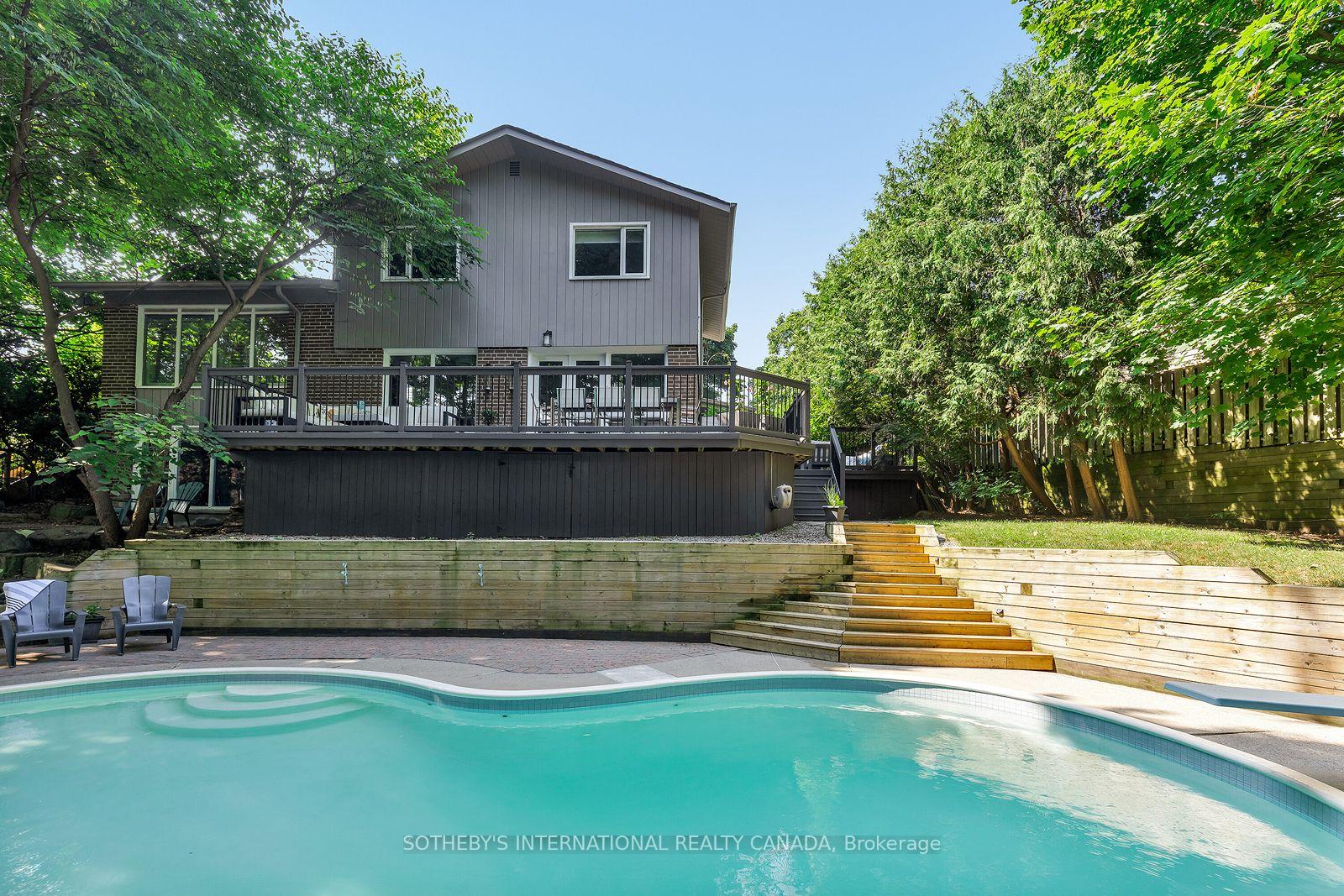 60 Doonaree Drive, Toronto