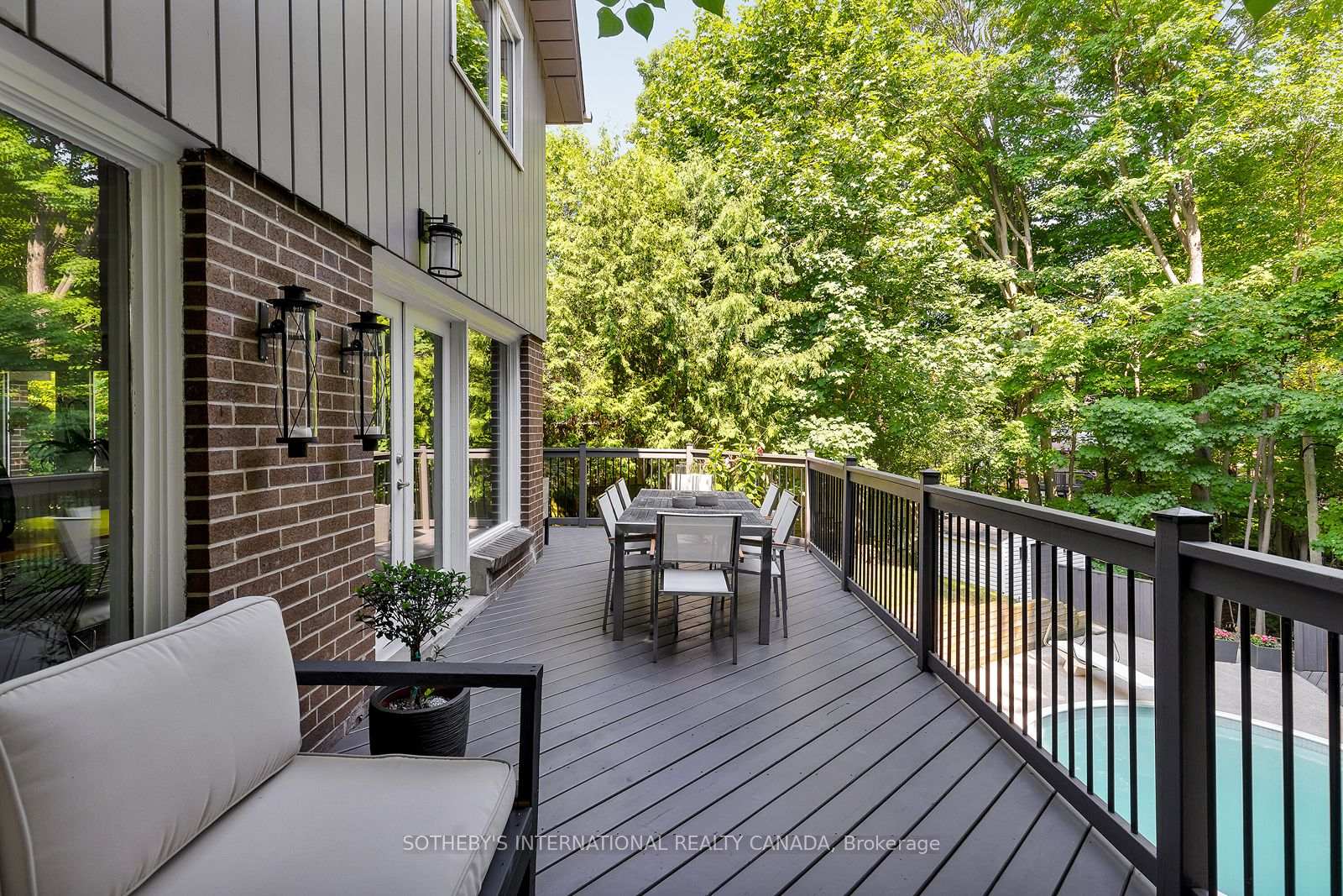 60 Doonaree Drive, Toronto