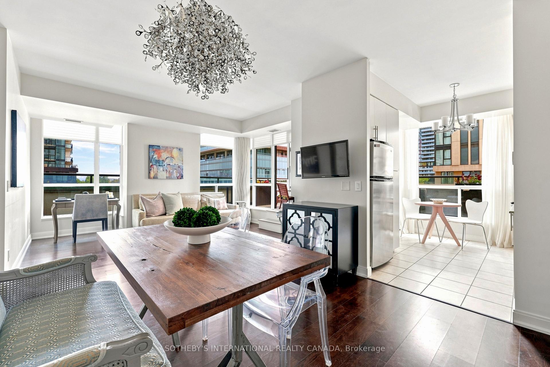 88 Broadway Avenue 409, Toronto Unit: 409
