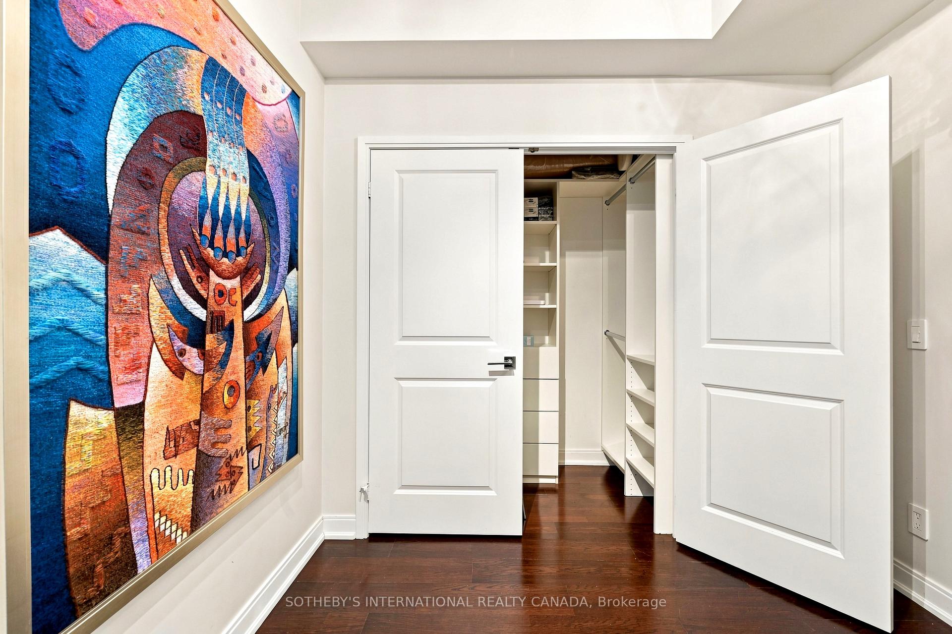 88 Broadway Avenue 409, Toronto Unit: 409