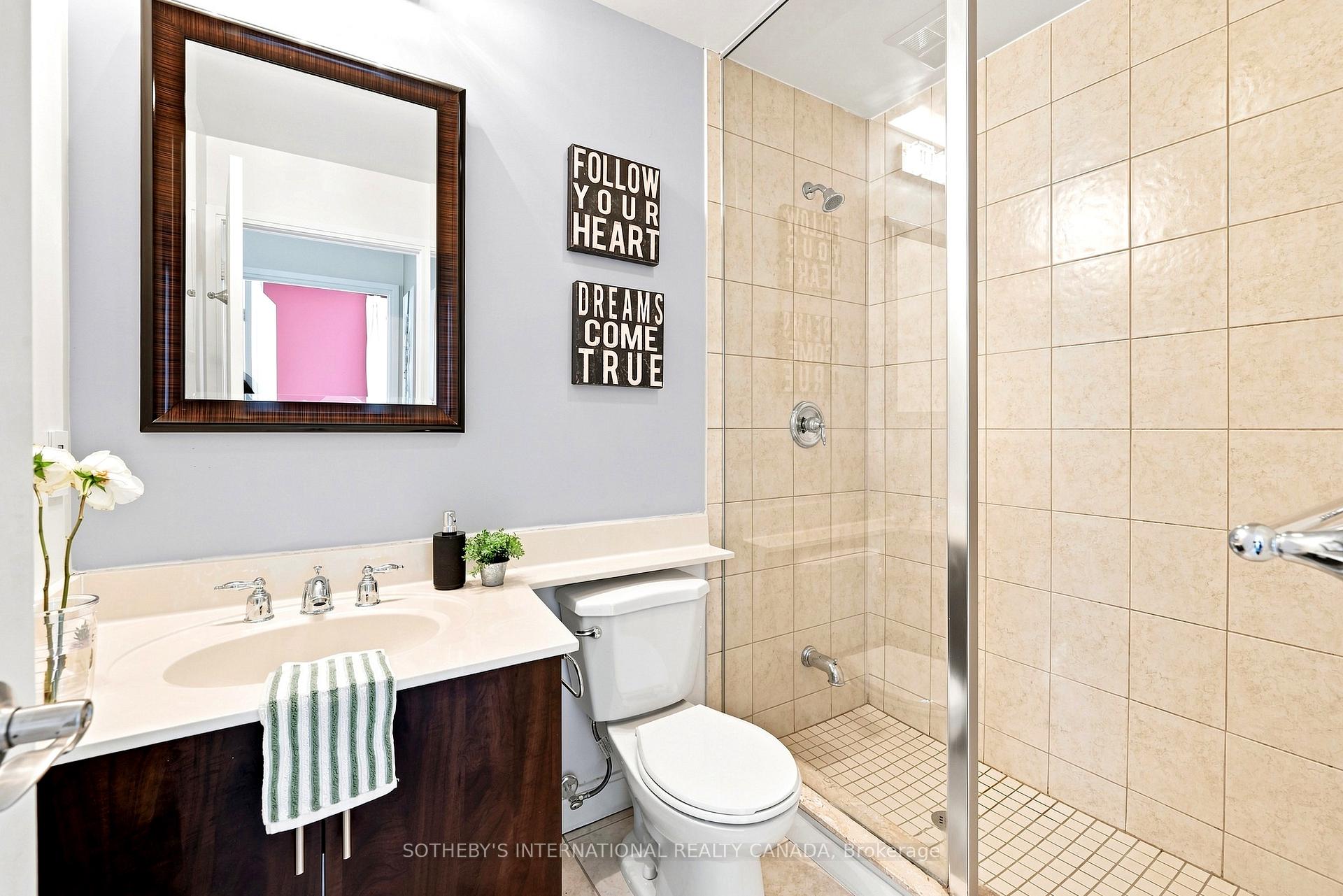 88 Broadway Avenue 409, Toronto Unit: 409