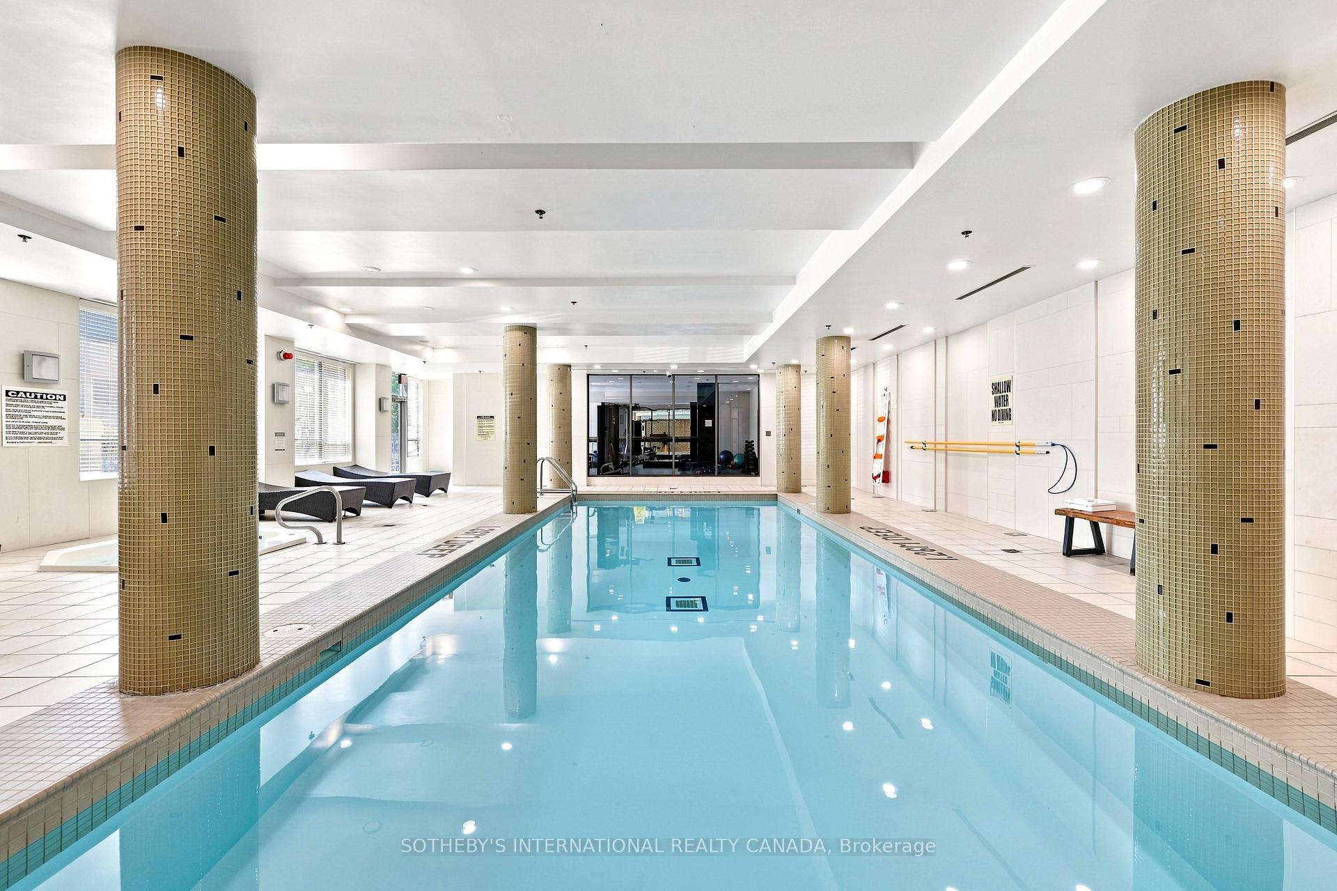 88 Broadway Avenue 409, Toronto Unit: 409