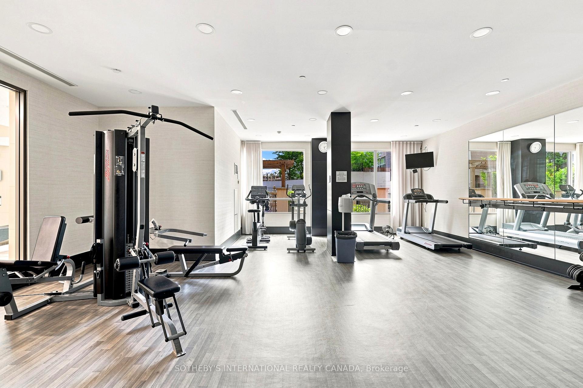 88 Broadway Avenue 409, Toronto Unit: 409