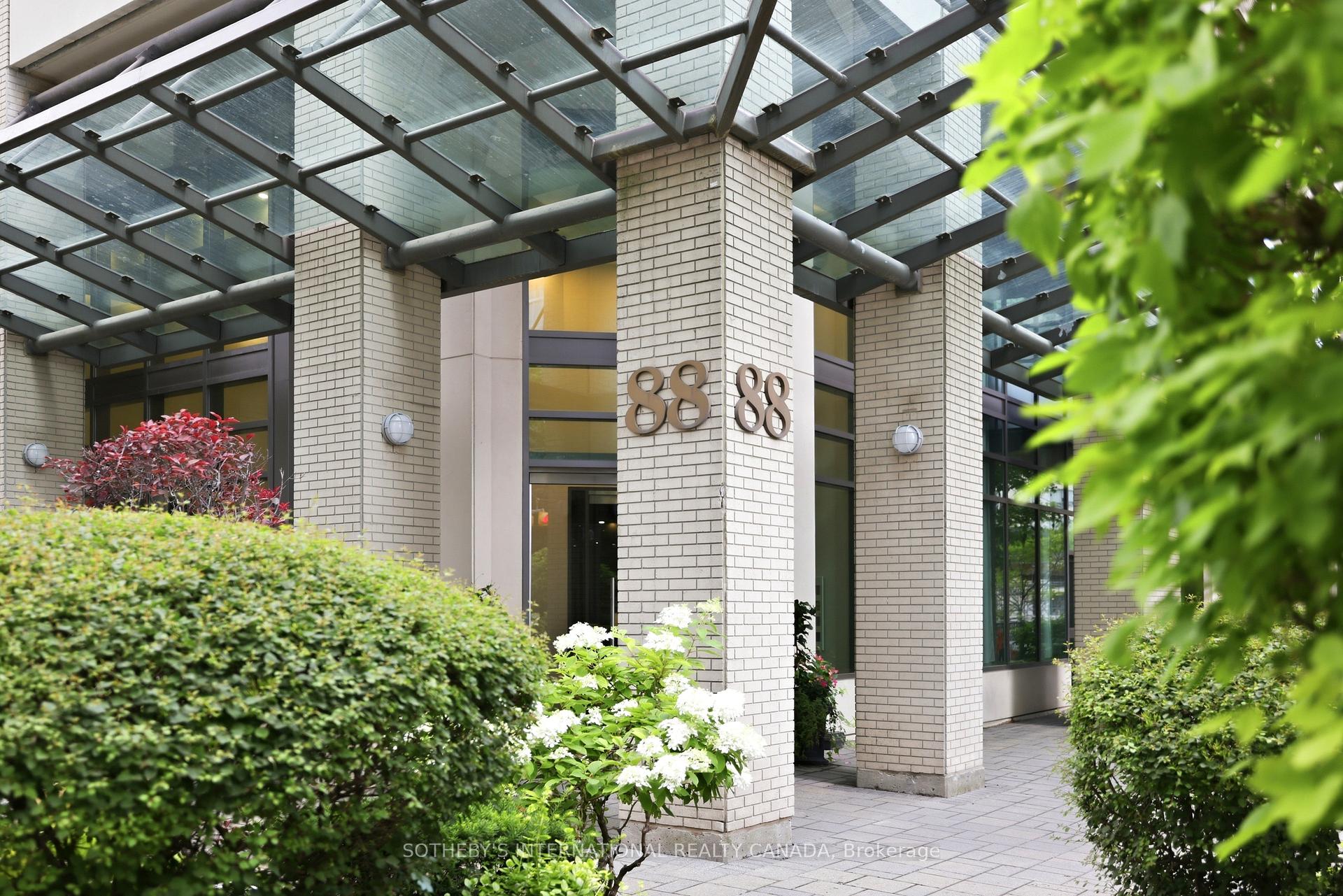 88 Broadway Avenue 409, Toronto Unit: 409